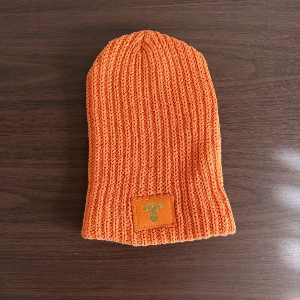 Love Your‎ Melon Orange Ribbed Knit Beanie Hat Disney Tigger Graphic Patch